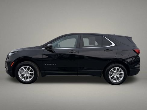 Used 2024 Chevrolet Equinox LT AWD/4WD image 2