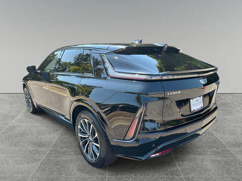 New 2027 Cadillac Lyriq Sport RWD image 3
