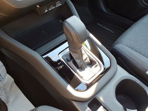 Certified 2025 Subaru Forester Premium image 20