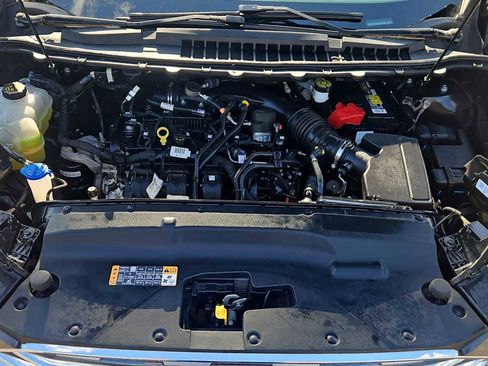 Used 2020 Ford Edge Titanium image 17