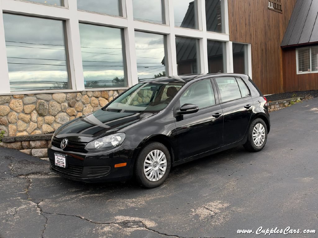 Used 2013 Volkswagen Golf 4-Door FWD image 1