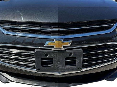 Used 2016 Chevrolet Malibu LT FWD image 14