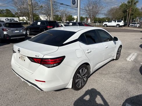 Used 2020 Nissan Sentra SV w/ SV Premium Package image 8