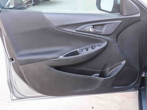 Used 2024 Chevrolet Malibu LS FWD image 23