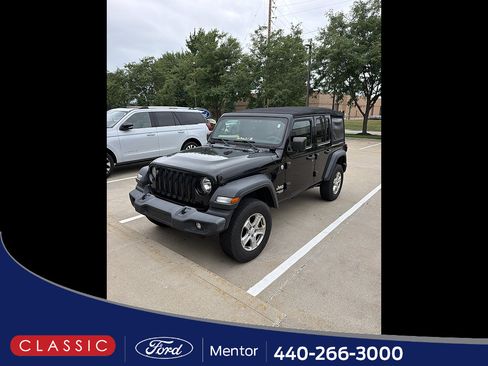Used 2018 Jeep Wrangler Unlimited Sport S AWD/4WD image 1