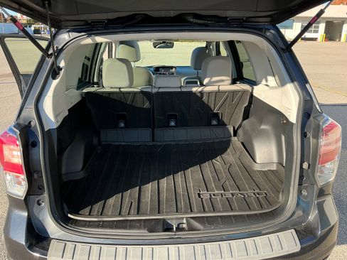 Used 2018 Subaru Forester 2.5i Limited image 14