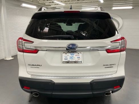 Used 2024 Subaru Ascent Limited w/ Technology Package AWD/4WD image 4