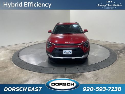 New 2025 Kia Niro EX image 2