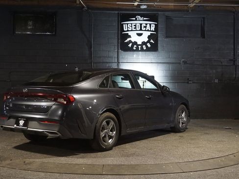 Used 2021 Kia K5 LXS image 6