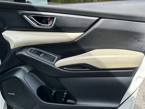 Used 2022 Subaru Ascent Limited w/ Technology Package image 40