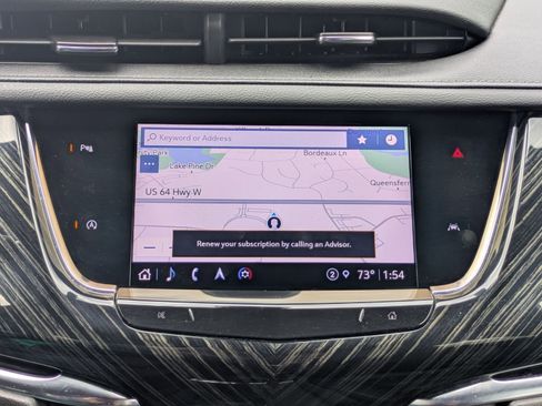 Used 2023 Cadillac XT6 Premium Luxury image 13