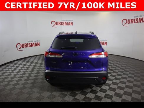 Used 2025 Toyota Corolla Cross AWD Hybrid w/ Moonroof Package image 7