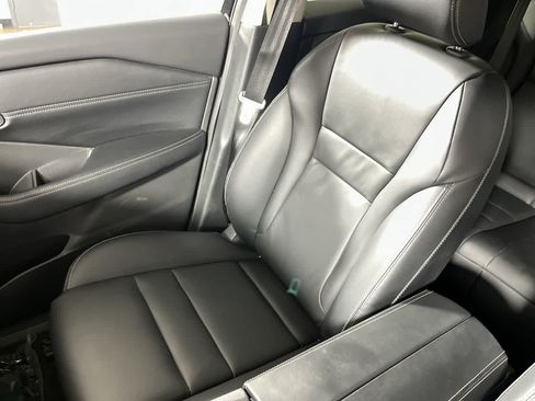 Used 2026 Nissan Rogue SL AWD/4WD image 26