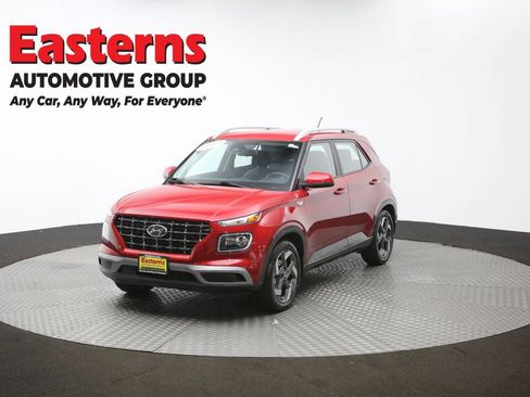Used 2023 Hyundai Venue Limited FWD image 56