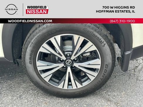 Used 2021 Nissan Rogue SV AWD/4WD image 9