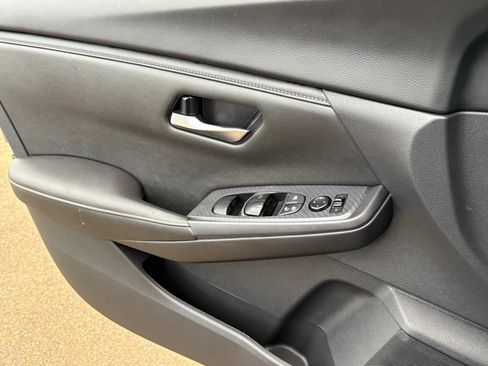 Certified 2024 Nissan Sentra SV image 29