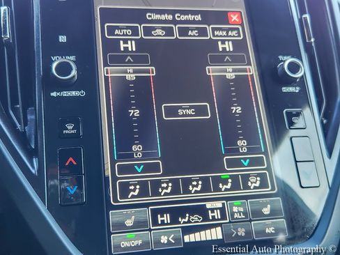 Certified 2025 Subaru Forester Premium AWD/4WD image 14