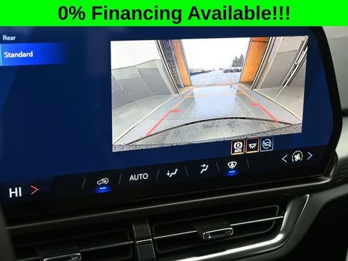 New 2026 Chevrolet Equinox EV LT image 21