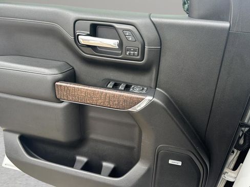 Used 2019 GMC Sierra 1500 Denali w/ Denali Ultimate Package image 17