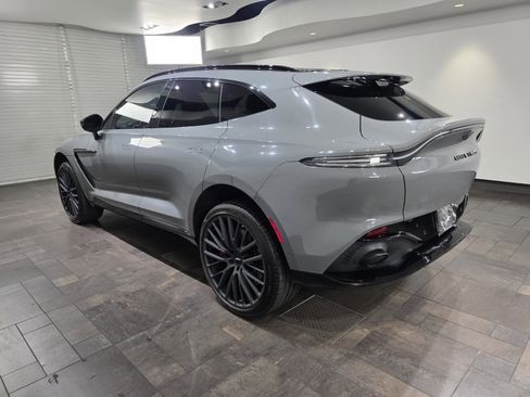 Used 2023 Aston Martin DBX AWD/4WD image 2