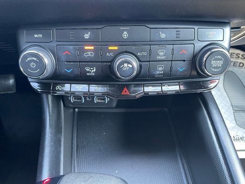 Used 2021 Dodge Durango GT AWD/4WD image 23