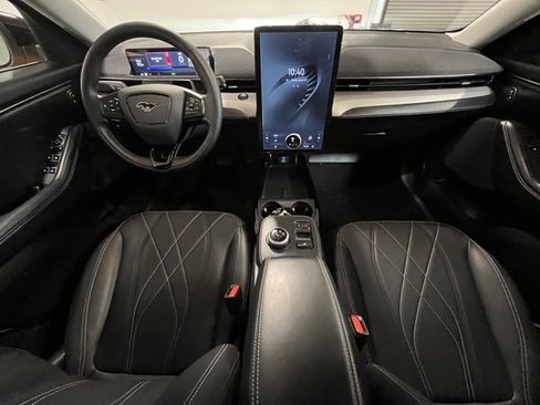 Used 2023 Ford Mustang Mach-E Select image 17