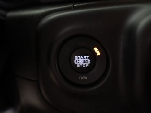 Used 2021 Jeep Wrangler Unlimited Sport AWD/4WD image 34