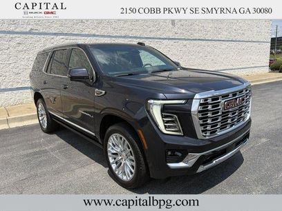 Used 2025 GMC Yukon Denali w/ Sun & Power Step Package
