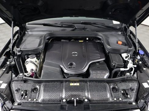 New 2026 Mercedes-Benz GLS 450 4MATIC image 10