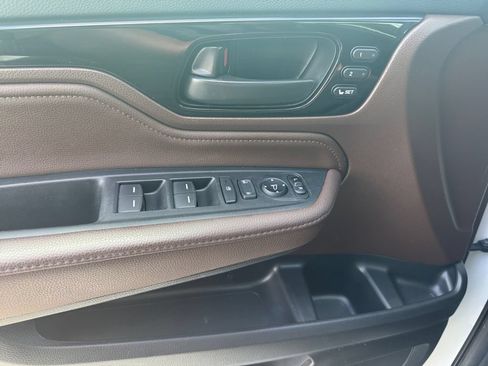 Used 2025 Honda Odyssey Touring image 20
