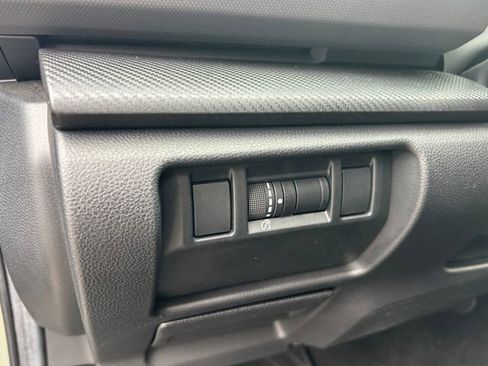 Used 2024 Subaru Crosstrek 2.5i Limited image 21