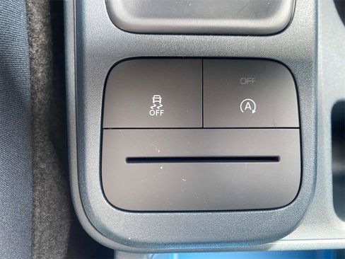 New 2025 Ford Maverick XLT w/ Equipment Group 302A image 25