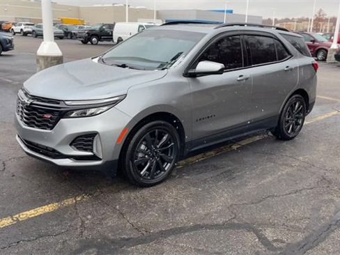 Certified 2024 Chevrolet Equinox RS w/ LPO, Floor Liner Package image 4