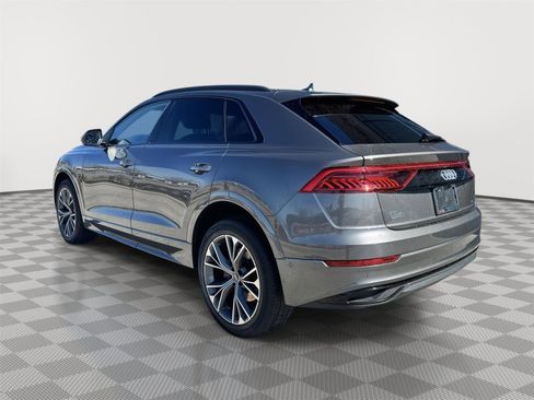 Certified 2022 Audi Q8 Premium w/ Convenience Package AWD/4WD image 7