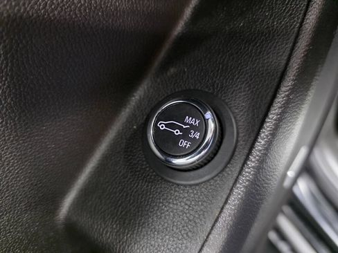 Used 2019 Chevrolet Traverse Premier w/ Redline Edition AWD/4WD image 25
