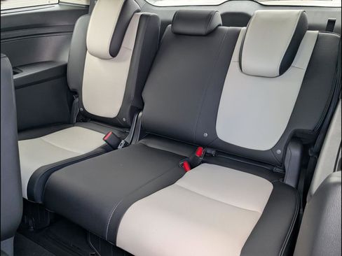 New 2026 Honda Odyssey Elite image 13