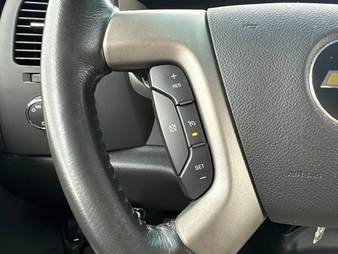 Used 2011 Chevrolet Silverado 1500 LT w/ All-Star Edition AWD/4WD image 22