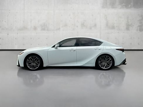 Used 2022 Lexus IS 500 w/ Accessory Package 2 image 4