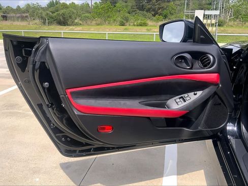 Used 2025 Nissan Z Performance w/ Floor Mat Package image 21