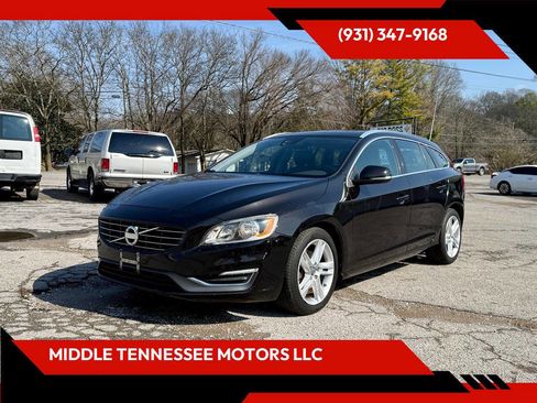 Used 2015 Volvo V60 T5 Premier image 1