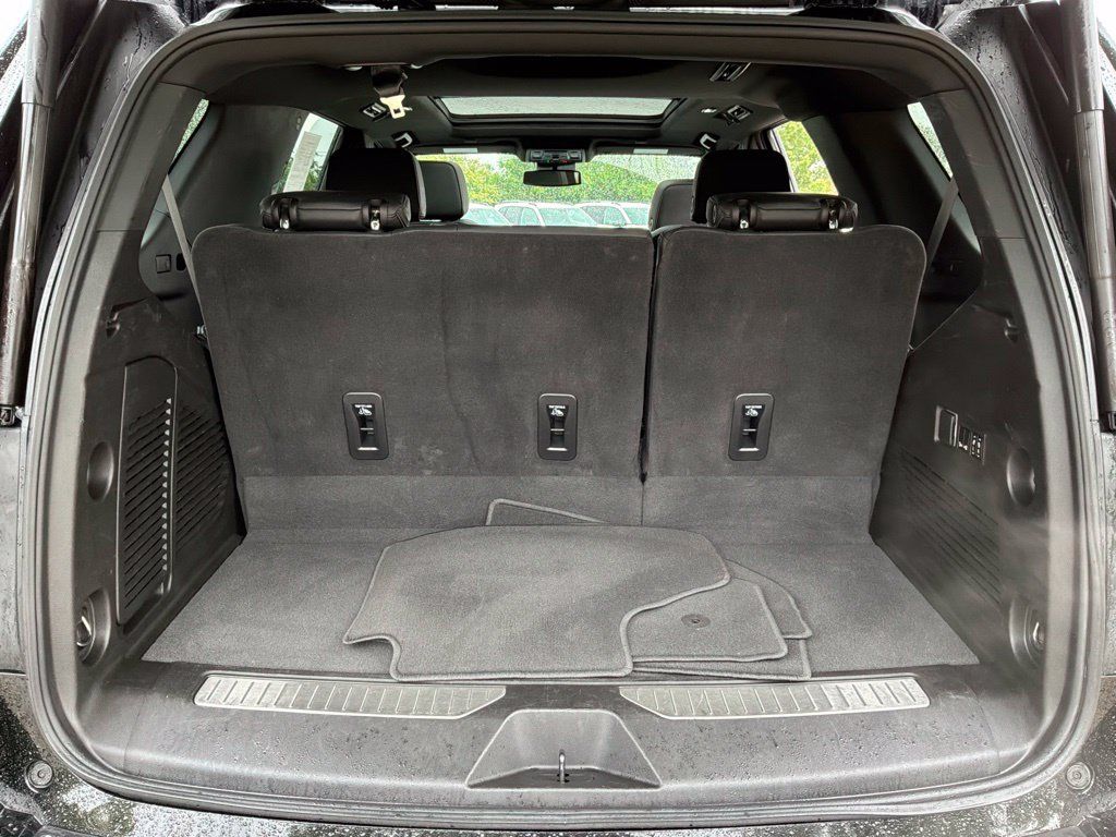 Used 2023 Chevrolet Tahoe RST w/ Luxury Package AWD/4WD image 30