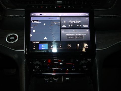 Used 2021 Jeep Grand Cherokee L Limited image 18