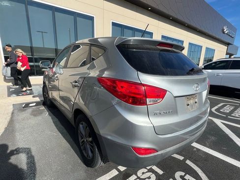 Used 2015 Hyundai Tucson GLS image 10