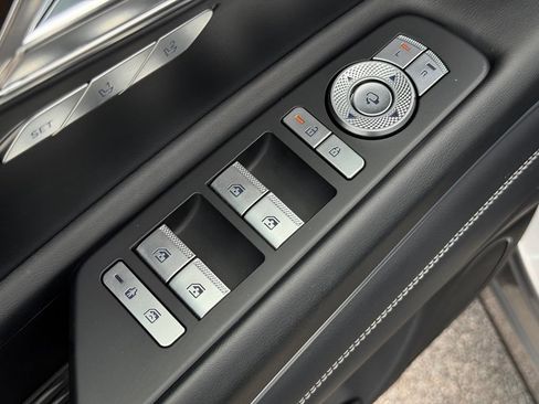 Used 2025 Genesis GV80 2.5T Select AWD/4WD image 29