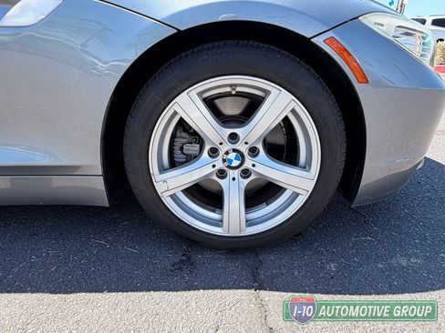 Used 2009 BMW Z4 sDrive30i RWD image 12