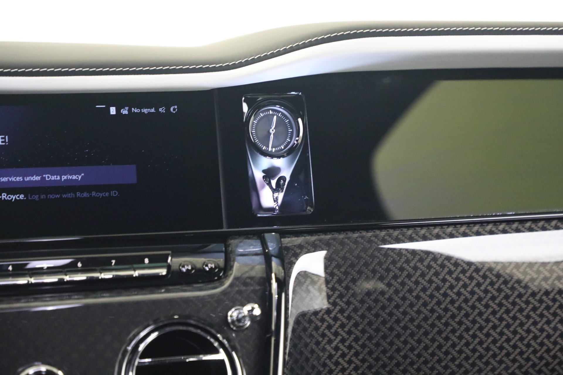 New 2027 Rolls-Royce Cullinan Black Badge AWD/4WD image 40