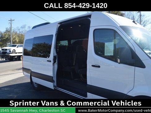 Used 2025 Mercedes-Benz Sprinter 2500 image 36