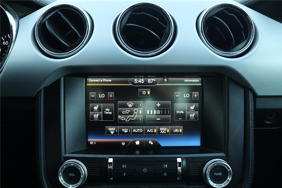 Used 2015 Ford Mustang Premium RWD image 30