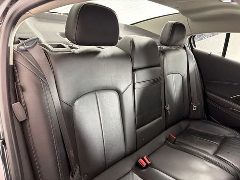 Used 2014 Buick LaCrosse Leather FWD image 19