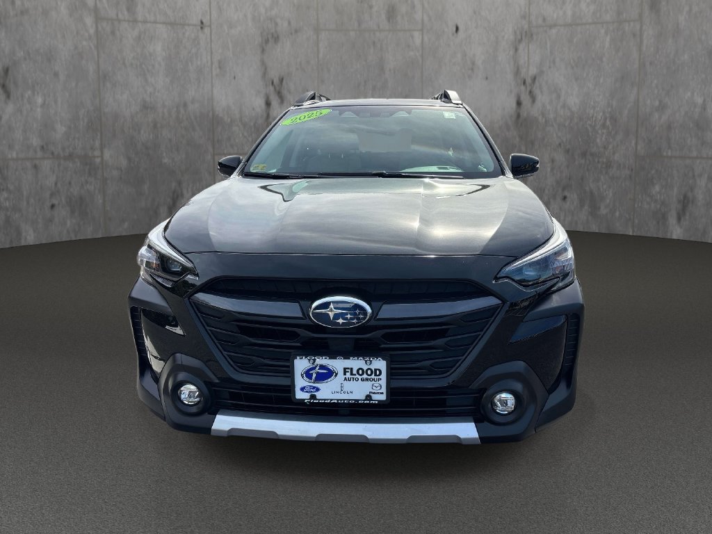 Used 2025 Subaru Outback Limited AWD/4WD image 8